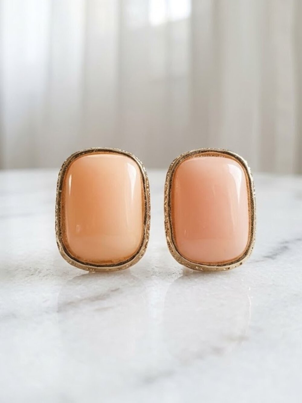 *Clearance* Ladies Pink Stud Rectangular Earrings